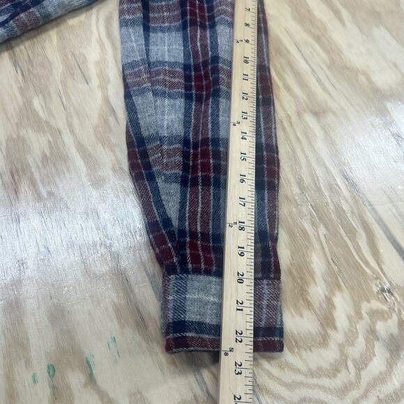 Vintage Woolrich Wool Burgundy Plaid Flannel Shirt Men’s Small Utility USA Made - Picture 13 of 13